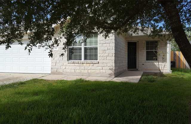 940 Goldenrod St photos photos