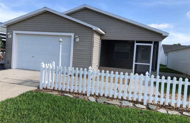 2099 BROYHILL AVENUE photos photos