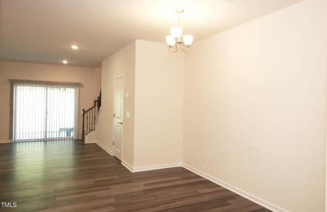 331 White Oak Ridge Drive Gallery 4