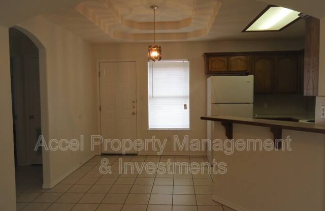 1803 Ironwood St. Gallery 4