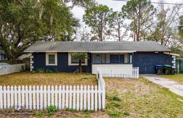 6531 HILL TOP Road Gallery 1