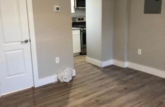 357 RIVER DR Gallery 2