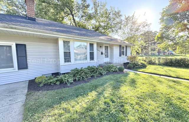 4421 Samoset Road — Charming 3-Bedroom Royal Oak Home Next to Sullivan Park Gallery 3