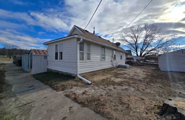 $850 - 1 Bed 1 Bath Home photos photos