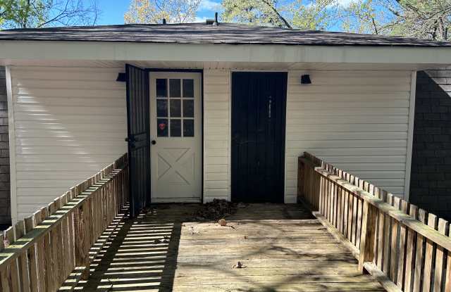 709 Summit Ave photos photos