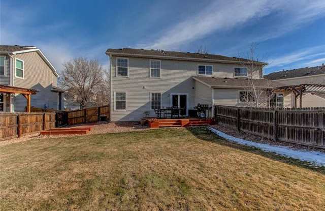 Outstanding 3 bed townhome for rent.  Pet Friendly!! Gallery 4