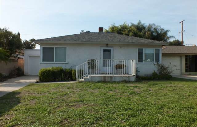 5813 Fidler Avenue Gallery 2