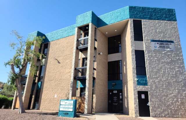 4220 N 20th Avenue photos photos