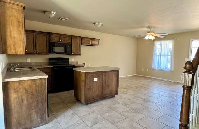 1305 SW Washington, Unit 4 - Hot new listing! Gallery 3