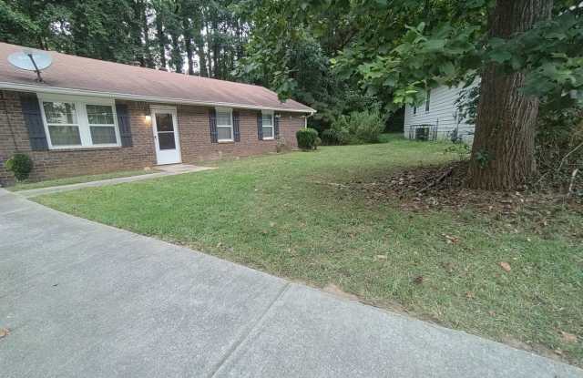 Move In Ready 3 Bedroom/2 Bathroom For Rent In Convenient Stone Mountain Subdivision! photos photos