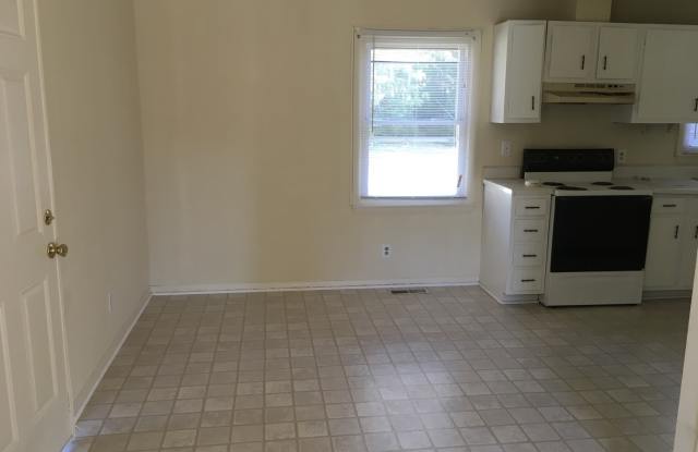 CUTE HOUSE/REYNOLDA ROAD AREA! photos photos