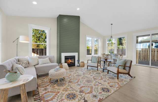 STUNNING AND BRAND NEW 3 Bedroom 2.5 Bathroom photos photos