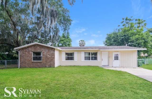 1600 Hampton Road Gallery 2