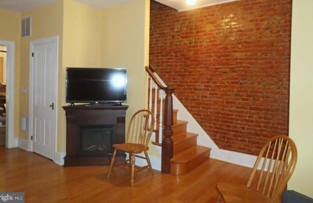 1705 N RODNEY STREET Gallery 4