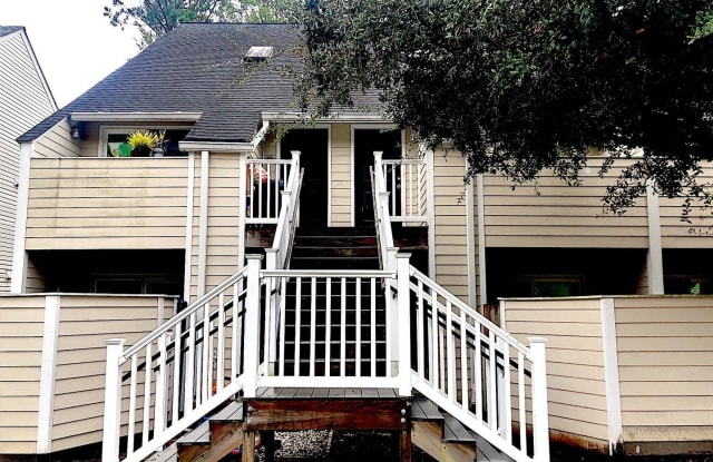 416 Cambridge Circle Unit H3 - 416 Cambridge Circle, Garden City, SC 29576
