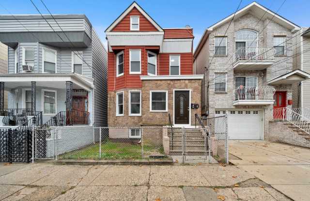 137 BIDWELL AVE photos photos