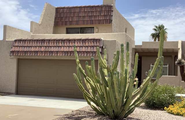 5641 N 78th Way photos photos