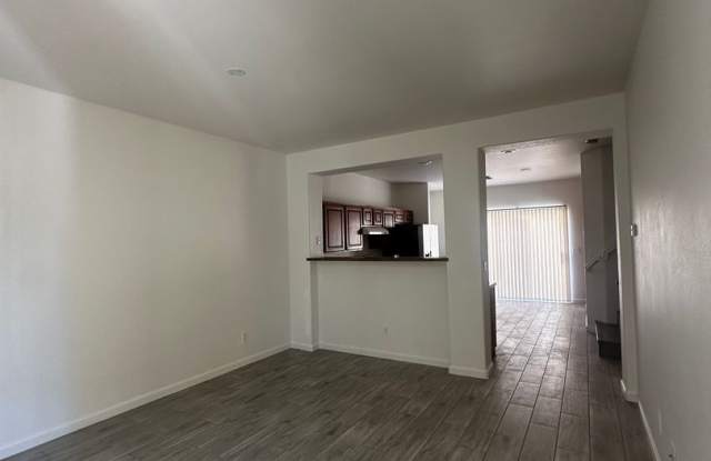3 Bedroom Home in the SW! Gallery 4