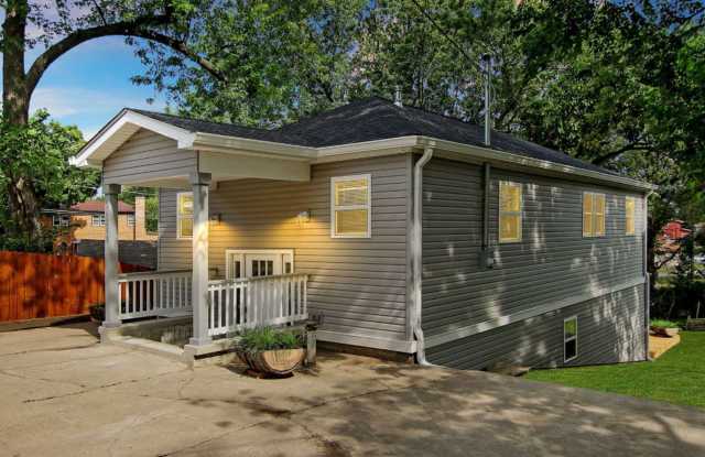 26211 Forest Court photos photos