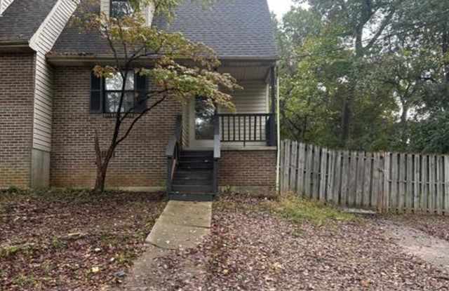 2000 Countryhill Ln photos photos