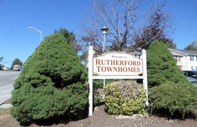 4 Bedroom 2.5 Bath Townhouse - 882 Patrick Henry Drive, Blacksburg, VA 24060