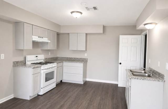 1040 Orange Blossom Ln photos photos