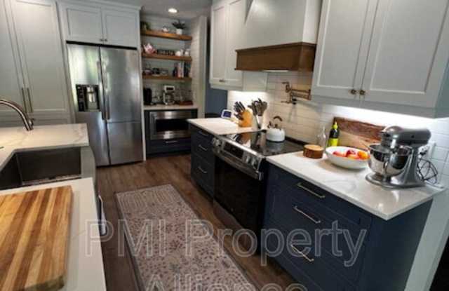 4044 Tenita Drive photos photos