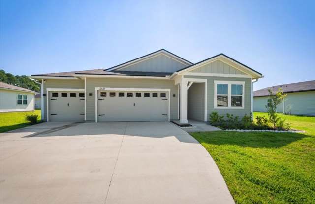 4 Bedrooms | 2 Bathrooms | Screened Patio | Pond View | No Carpet photos photos