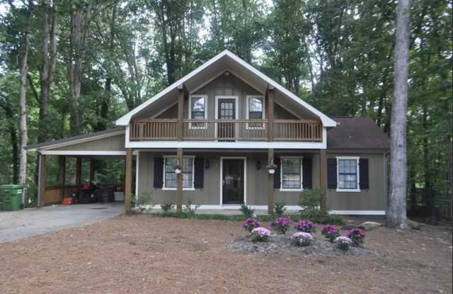 Peaceful Living in the Heart of Monroe! photos photos