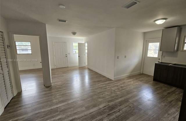 8162 NW 5th Ave photos photos