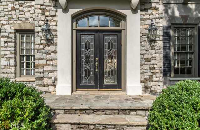200 High Point Walk Gallery 2