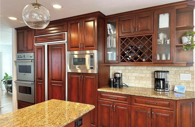 5201 Cangas Drive Gallery 4
