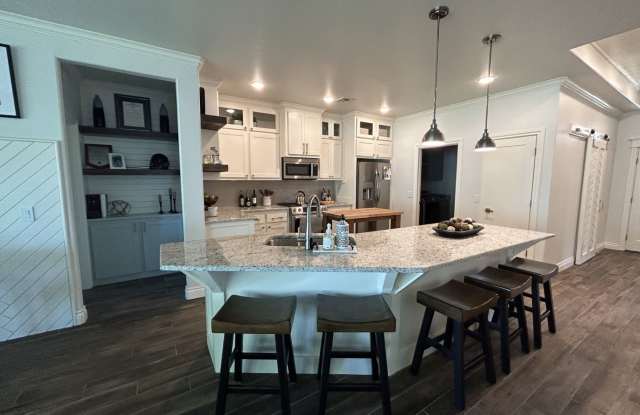 3 Bedroom 2 Bathroom Home in Rush Brook Gallery 4