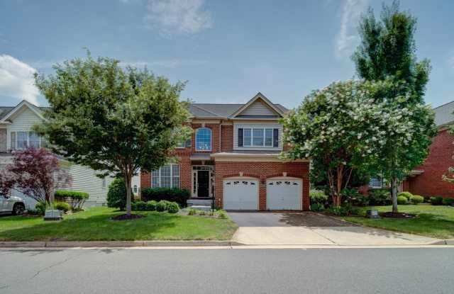 43320 BARNSTEAD Drive Gallery 1