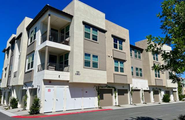 2 bed 2bath w/attached garage, Pet-friendly condo in Rancho Mission Viejo photos photos