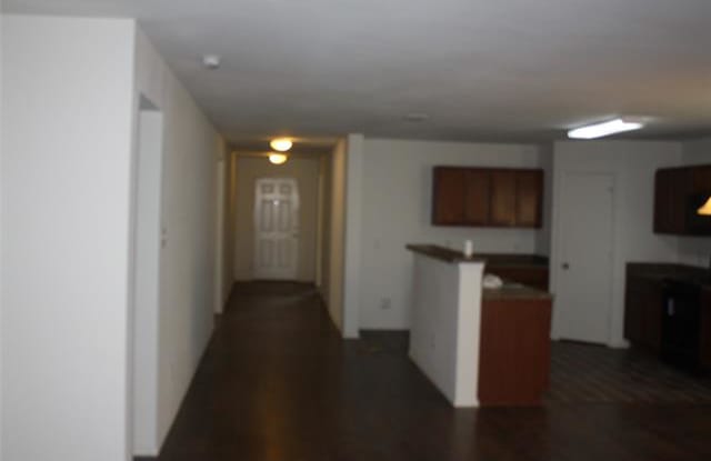 2145 Sims Drive Gallery 2