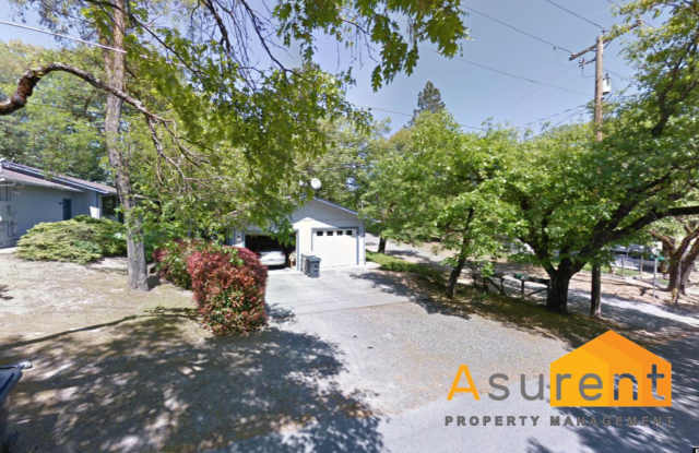 Fully Remodeled Duplex Available Soon! Gallery 1