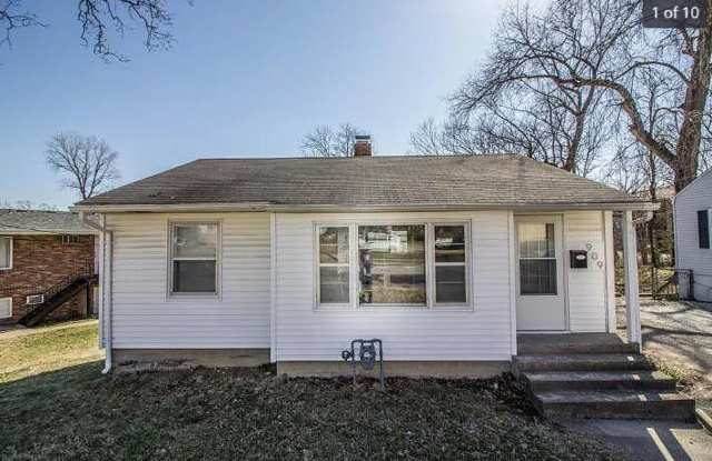 4 Bed 2 Bath House on East Campus photos photos