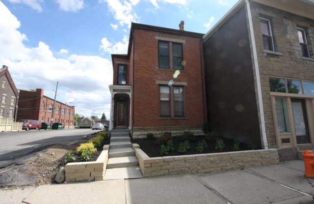 41 W. 5th Ave - 41 West Fifth Avenue, Columbus, OH 43201