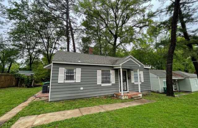 Charming & Fully Refreshed 2BR/1BA Near the University District – Move-In Ready! photos photos