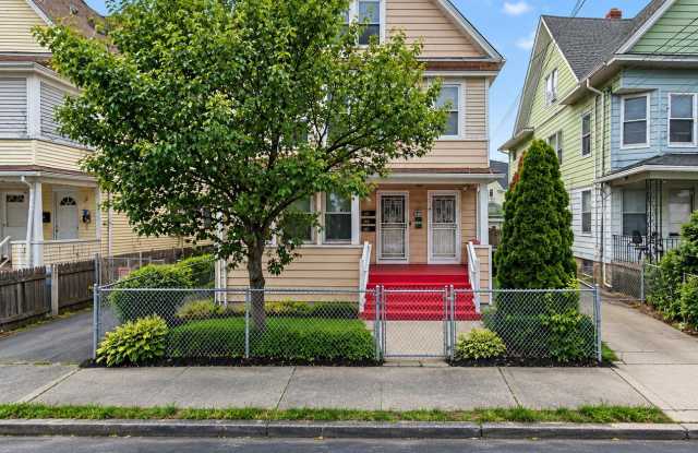 748 Boston Avenue Gallery 1