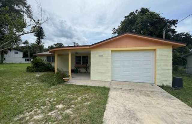 1439 Coburn Drive - 1439 Coburn Drive, Tarpon Springs, FL 34689