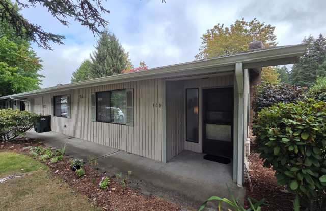 55+ Community Well Maintained Condo - Water/Sewer/Garbage Included Gallery 1