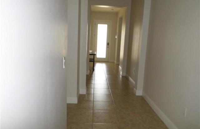 12699 Fairington WAY Gallery 2