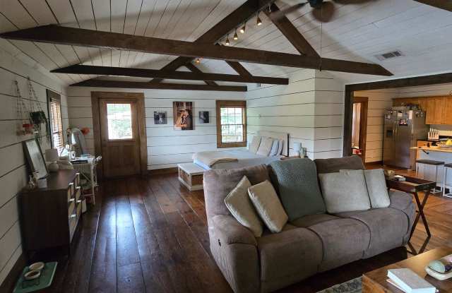 Waleska Cottage photos photos