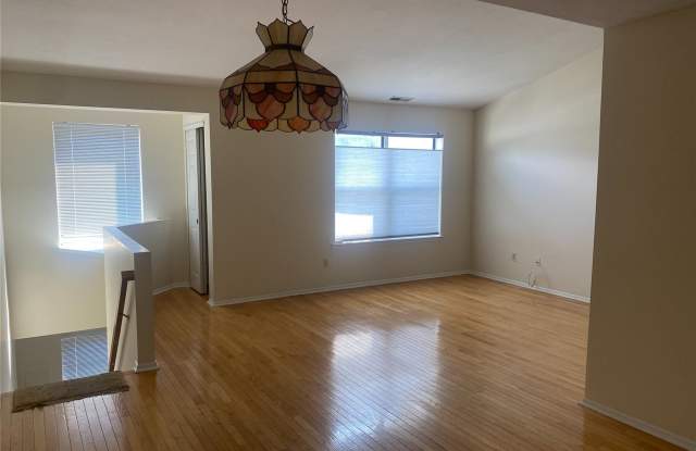 242 Windward Court N Gallery 3