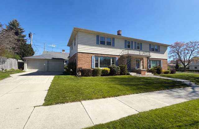3 Bed 1.5 Bath Near Lake Michigan photos photos 3 Bed 1.5 Bath Near Lake Michigan photos photos