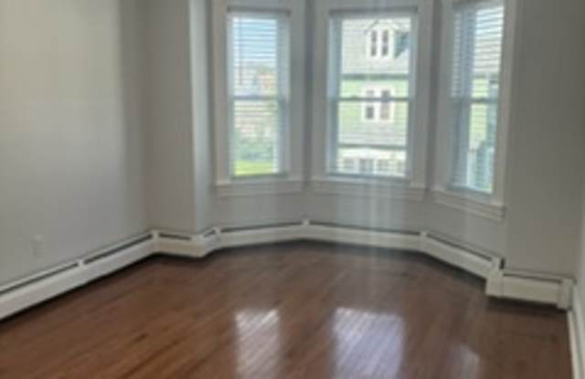 13-15 Spruce Street - 2 Gallery 3