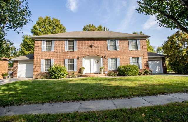 3 bed, 2.5 bath Duplex photos photos