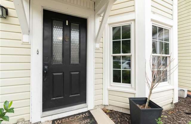 4615 Marlwood Way Gallery 2